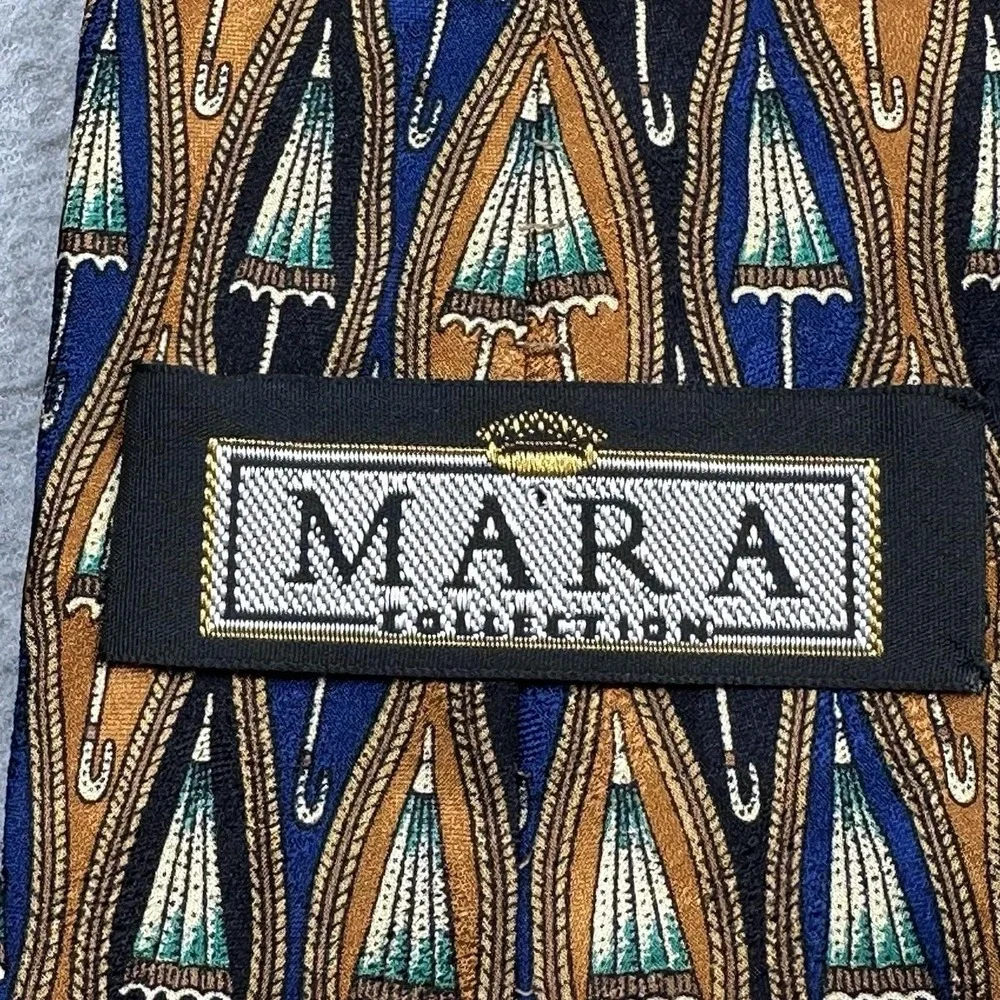 Vintage Mara Collection Tie 100% Silk Umbrella Print Gold Blue Countess‎ Mara